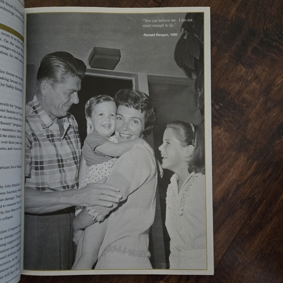 Ronald Reagan Book Lot - Picture 9 of 16